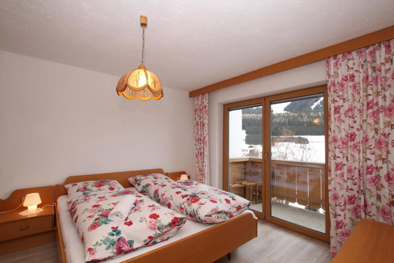 Haus Schoene Aussicht Berwang Kültér fotó